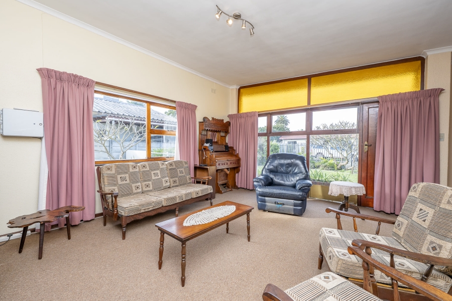 4 Bedroom Property for Sale in Morgenster Western Cape